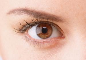 高品質で低価格な人気のまつげパーマ液