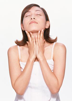 金箔を使ったコスメを使ってみませんか